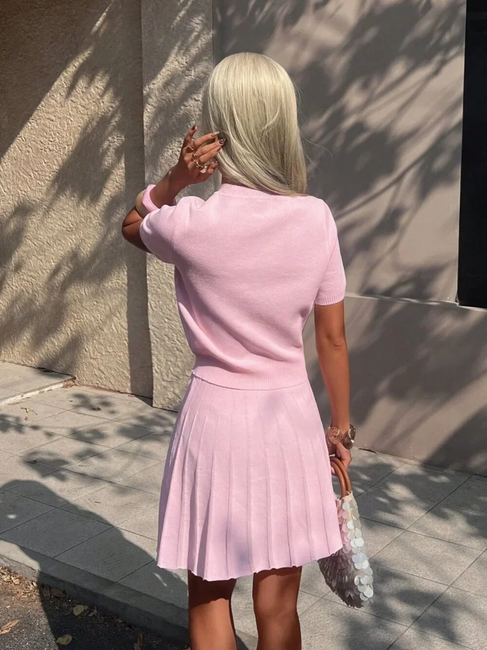 Pink Elegant Women's Short Sleeve Knit Sweater & Pleated Skirt 2-Piece Set